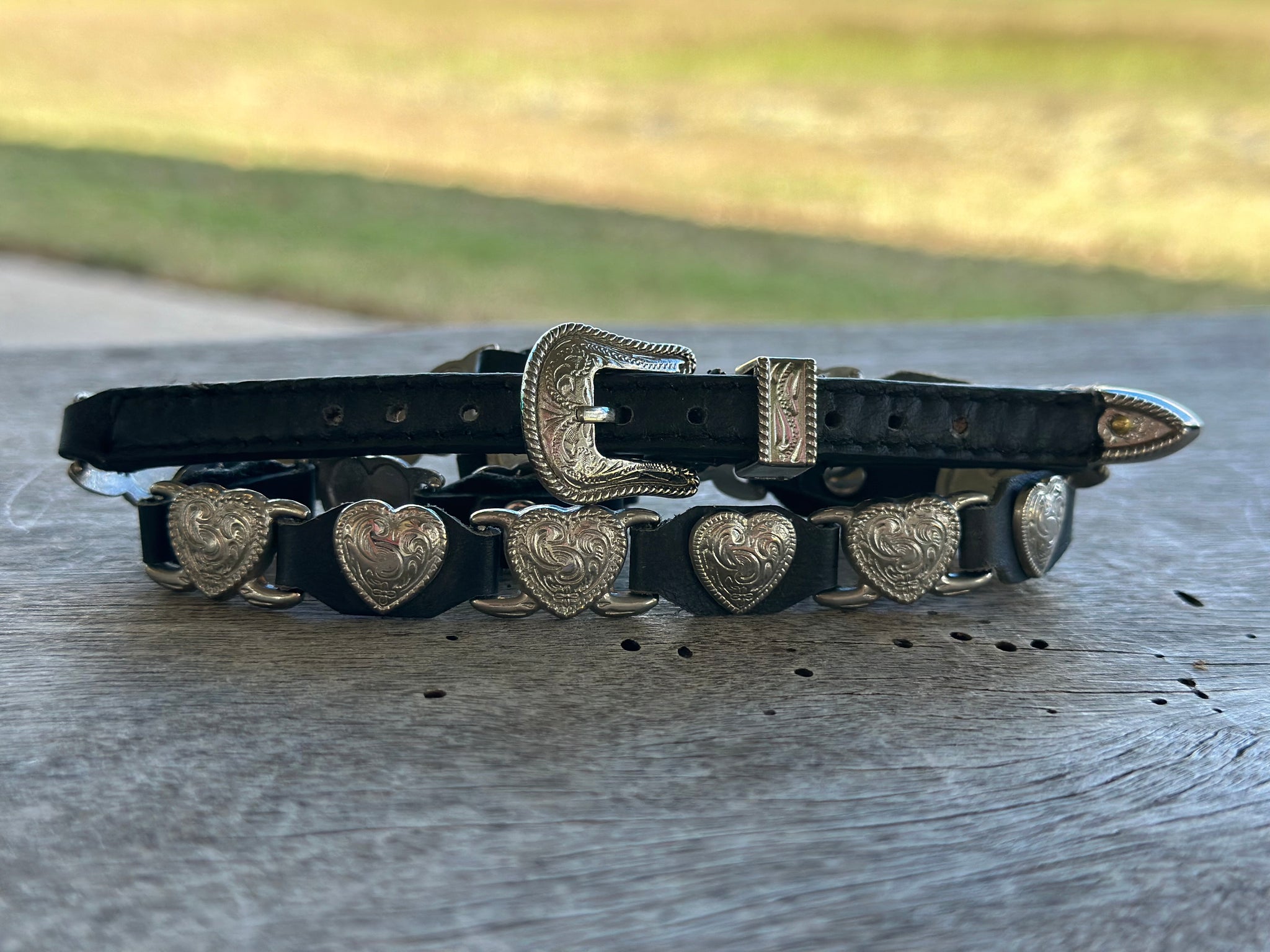 HEART CONCHO CROWN BAND