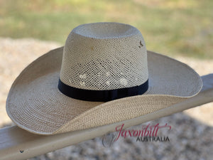 Jaxonbilt_Hats_are_Australian_made_palm_leaf_hats_and_crossbred_hats_for_cowgirls_and_cowboys_with_wide_brims_for_sun_protection_5”_brim_trim_on_edge_wide_crown_band_cool_hand_luke_shape_crossbred_light_palm