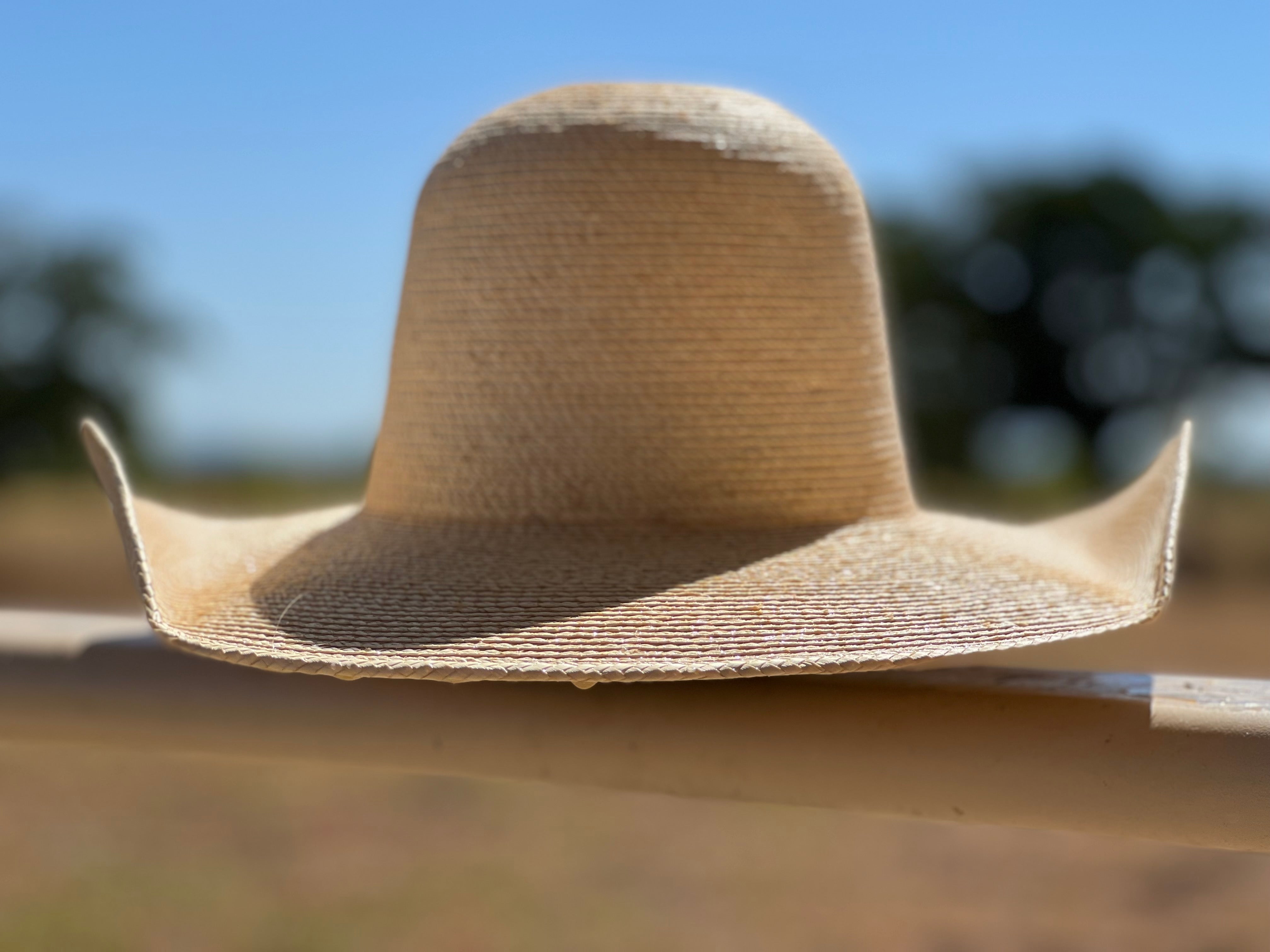 Jaxonbilt_Hats_are_Australian_made_palm_leaf_hats_and_crossbred_hats_for_cowgirls_and_cowboys_with_wide_brims_for_sun_protection_5”_brim_trim_on_edge_wide_crown_band_wide_front_flat_back_brim_shape_light_palm_5”_brim